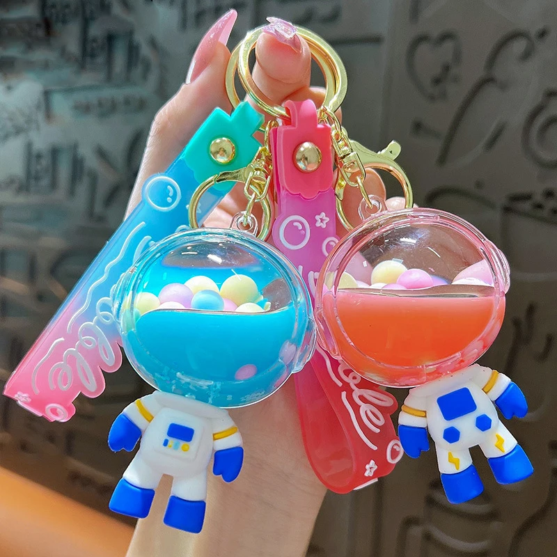 Creative Oil Spaceman Shape Bottle Keychain Creative Liquid Floating Colored Beans Pendant Keyring Couple Bags Keyfob Accessorie