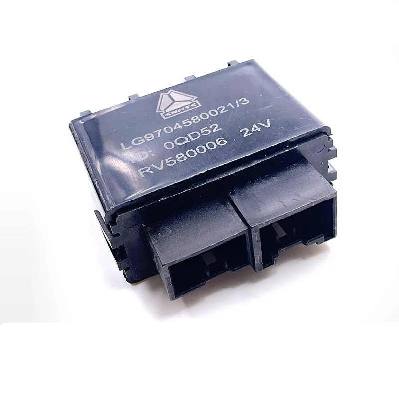 Flashing relay LG9704580021 LG9706580021 for Sinotruk Howo light truck wiper controller three-in-one relay flasher original part