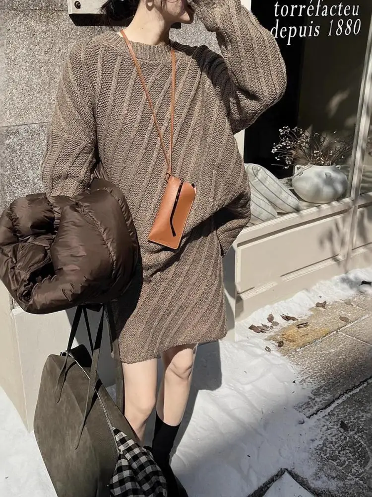Francês outono inverno feminino sólido elegante em torno do pescoço manga comprida camisola curta malha topos e cintura alta mini saia conjunto de duas peças
