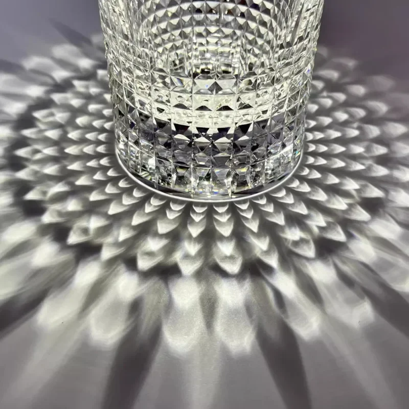 Ancient Castle High End Whiskey Glass Crystal Wine Glasses Hand Cut K9 Rock Tumbler Brandy Chivas XO Whisky Cup 230ml Gift Box