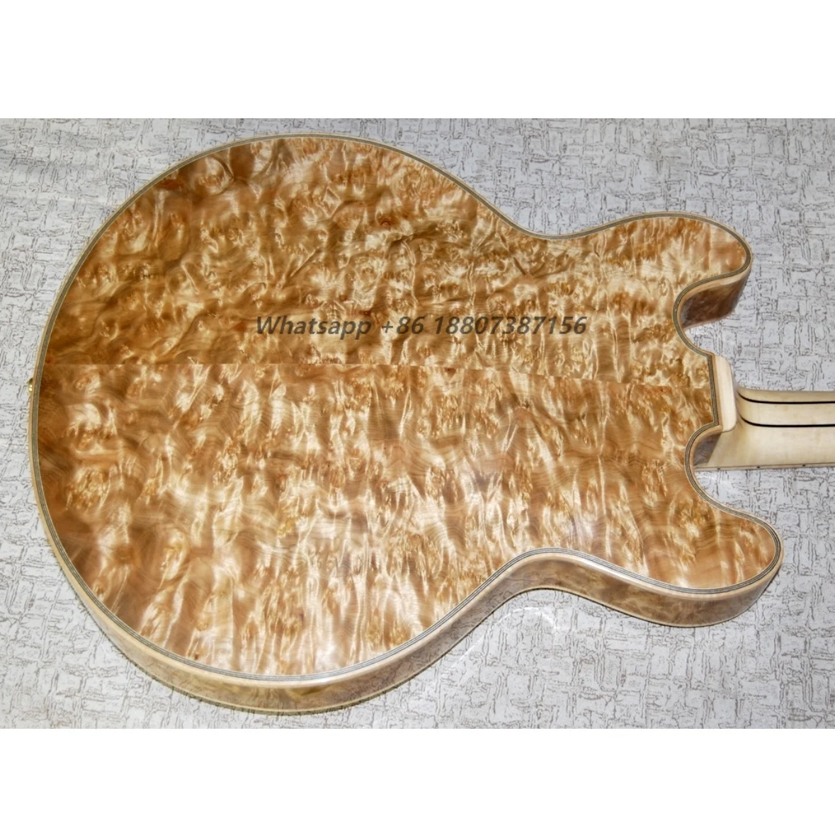 

Yunzhi Customizable Archtop Maple Handcrafted Hollow Body Guitar Jazz Guitar Acoustic Electric Guitar