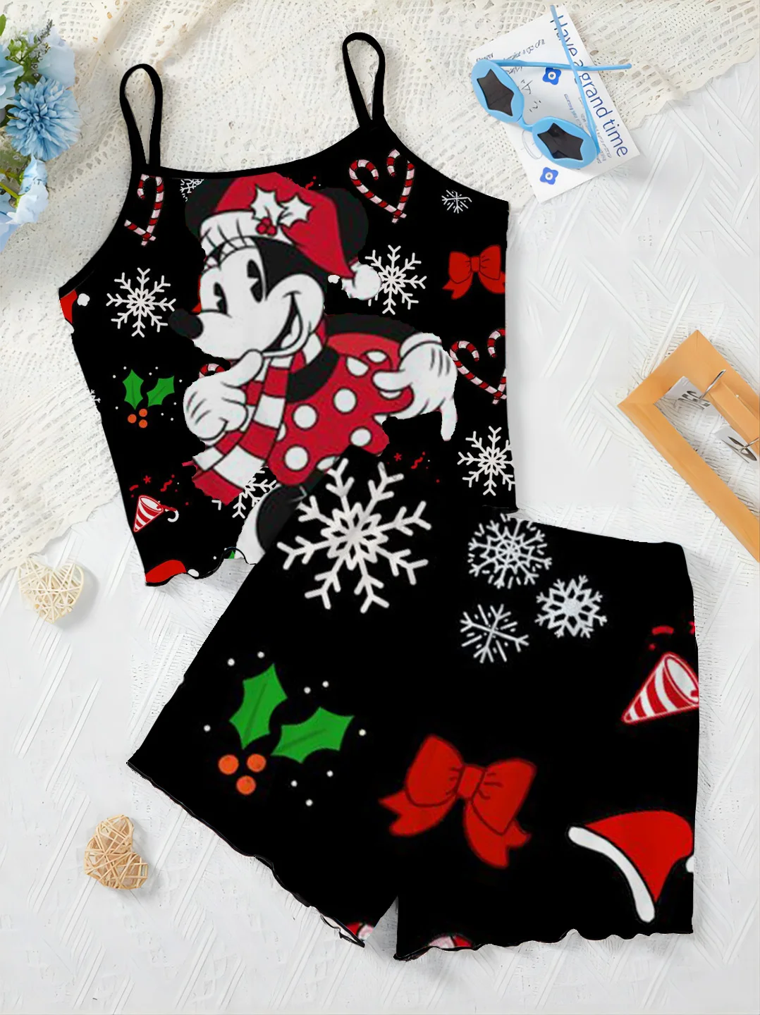 Spódnica od piżamy Mickey Eleganckie zestawy damskie Sukienka wsuwana Sałata Wykończenie Disney Top T-shirt Boże Narodzenie Myszka Minnie Kawałki Krótki garnitur Top