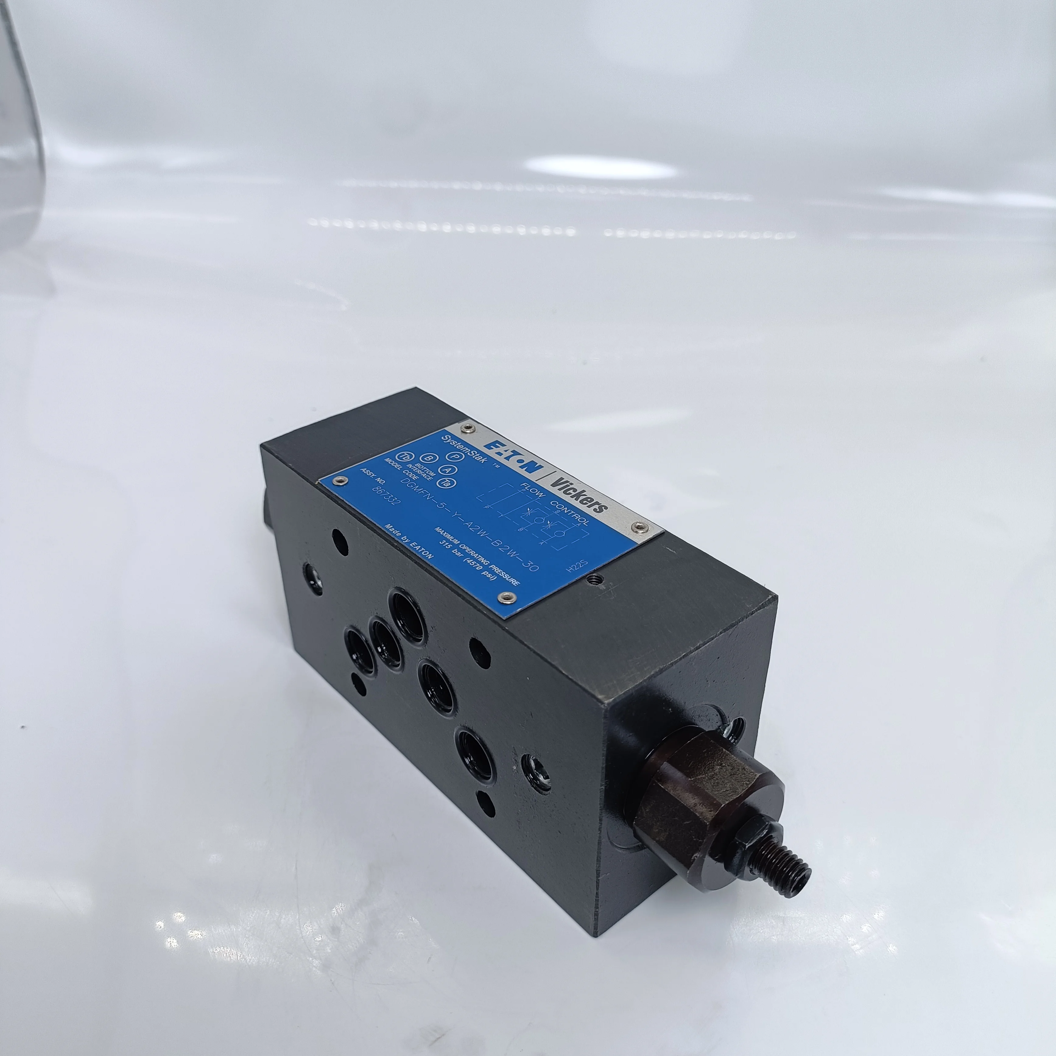 تحقق من صمام DGMDC-5-X-TK-30 صمام تخفيض الضغط DGMX2-3-PP-CW-B-40