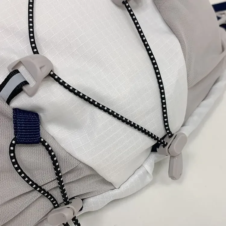 Unisex Ultraleichter Outdoor-Rucksack mit großer Kapazität, spritzwassergeschützt, wasserabweisend, für Wandern, Camping, Bergsteigen, funktionell – Detail 3