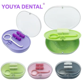 Scatola portaoggetti per bretelle ortodontiche a 2 strati con gancio bastone da masticare per la pulizia della protesi custodia per denti custodia portatile impermeabile