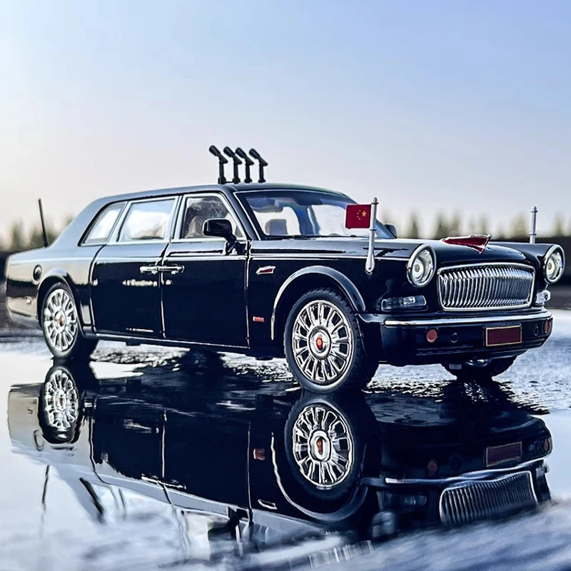 1:24 HONGQI L5 Alloy Limousine Luxy Car Diecast Model 70th Anniversary Parade Car Collect Dispaly Ornament Gift for Boys Kid Toy