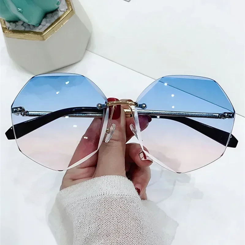 Rimless Oversized S…