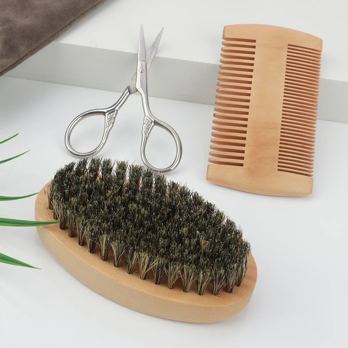 Men's Shaving Brush Set Boar Bristle Portable Barber Natural Beard Brush Comb Scissors for Facial Cleaning Styling Tool - view 6