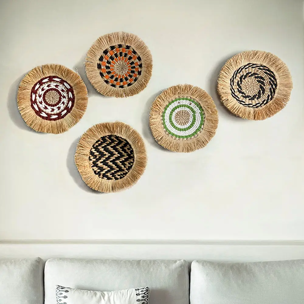 

Boho Straw Rattan Round Basket, Hanging Woven Plate, Wall Decoration, Tassels Flower Tray, Art for Home and Bedroom