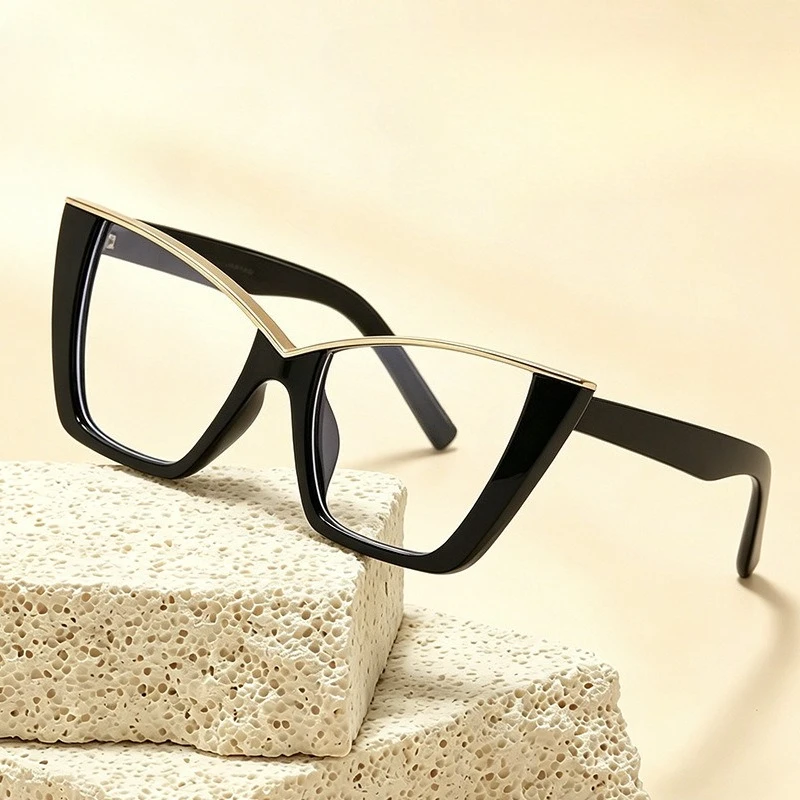 2026 New Retro Cat-Eye Presbyopia Glasses for Women Blue Light Blocking High-Definition Large-Frame Fashion Farsighted Glasses
