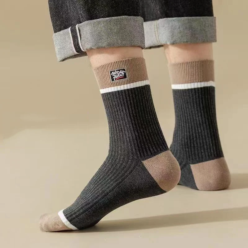 Chaussettes à rayures épaisses pour hommes, haute qualité, automne et hiver, chaussettes mi-tube, nouvelles chaussettes pour hommes, chaussettes en coton de sport EU39-45 5 paires