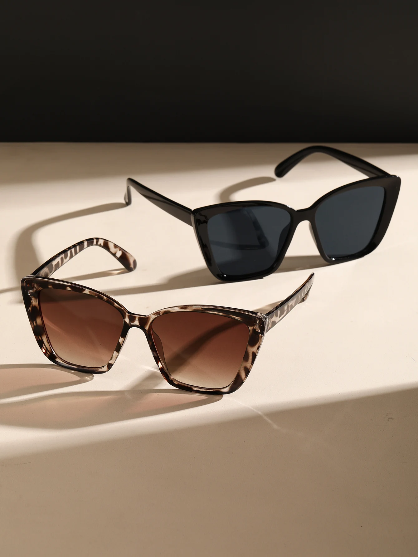 2/3 PCS Fashionable Oval Plastic Frame Versatile Street Photo Sunglasses For Travel Vacation