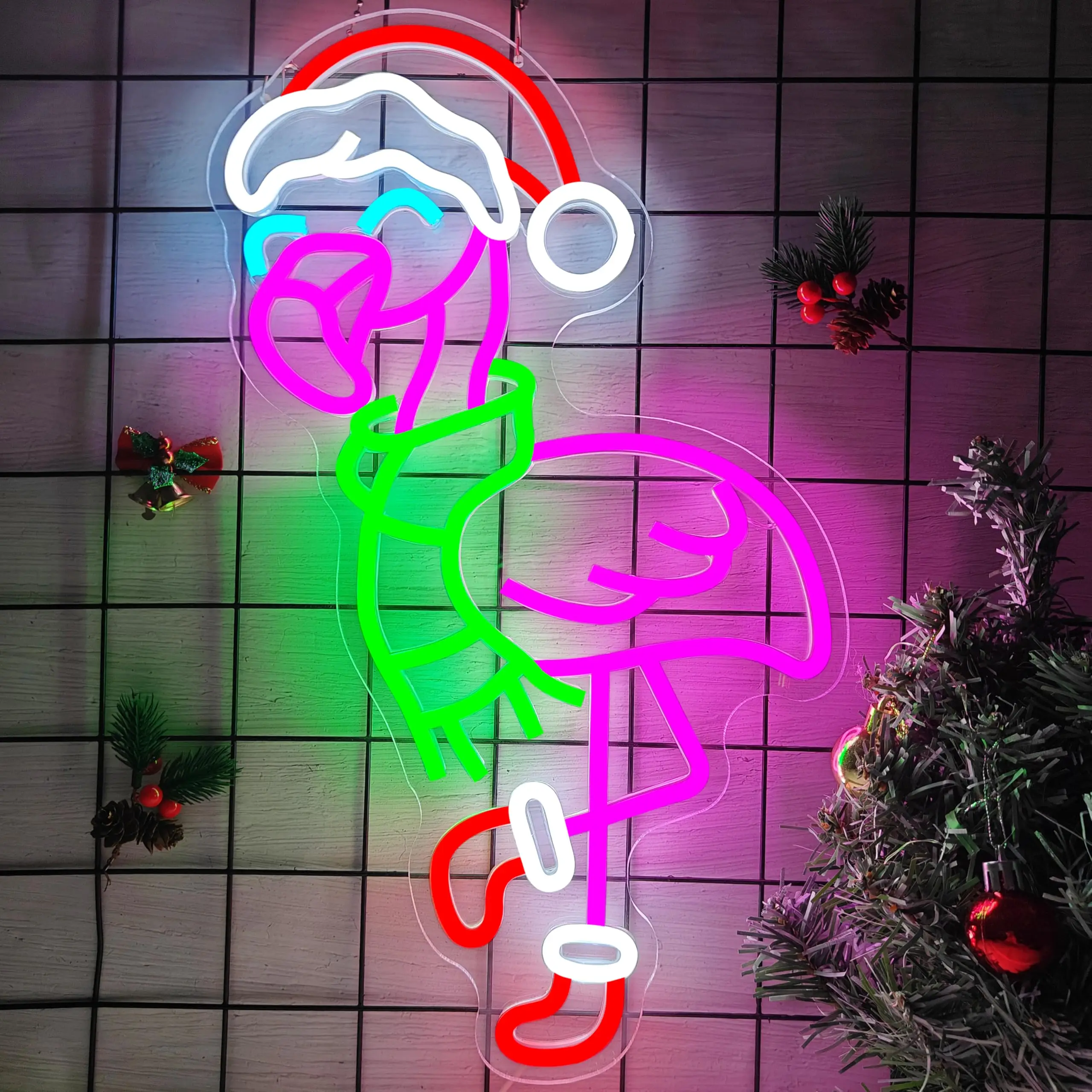 

Рождественский фламинго Неоновая вывеска USB с регулируемой яркостью Световая вывеска Настенный декор для розового фламинго с шляпой Санта-Клауса для вечеринки, спальни, домашнего искусства
