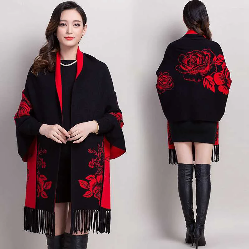 

7 Colors Women Printed Tassel Cardigan Female Long Batwing Sleeves Shawl Capes Outstreet Cloak Oversize Winter Knitted Poncho