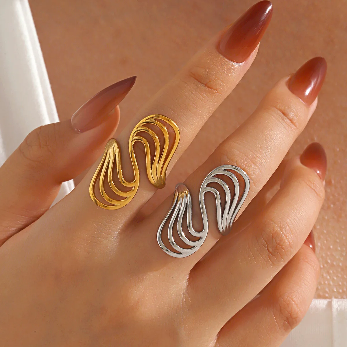 New Geometric Line Open luxury woman ring high quality stainless steel Gold Plated adjustable knuckle ring Fashion Jewelry