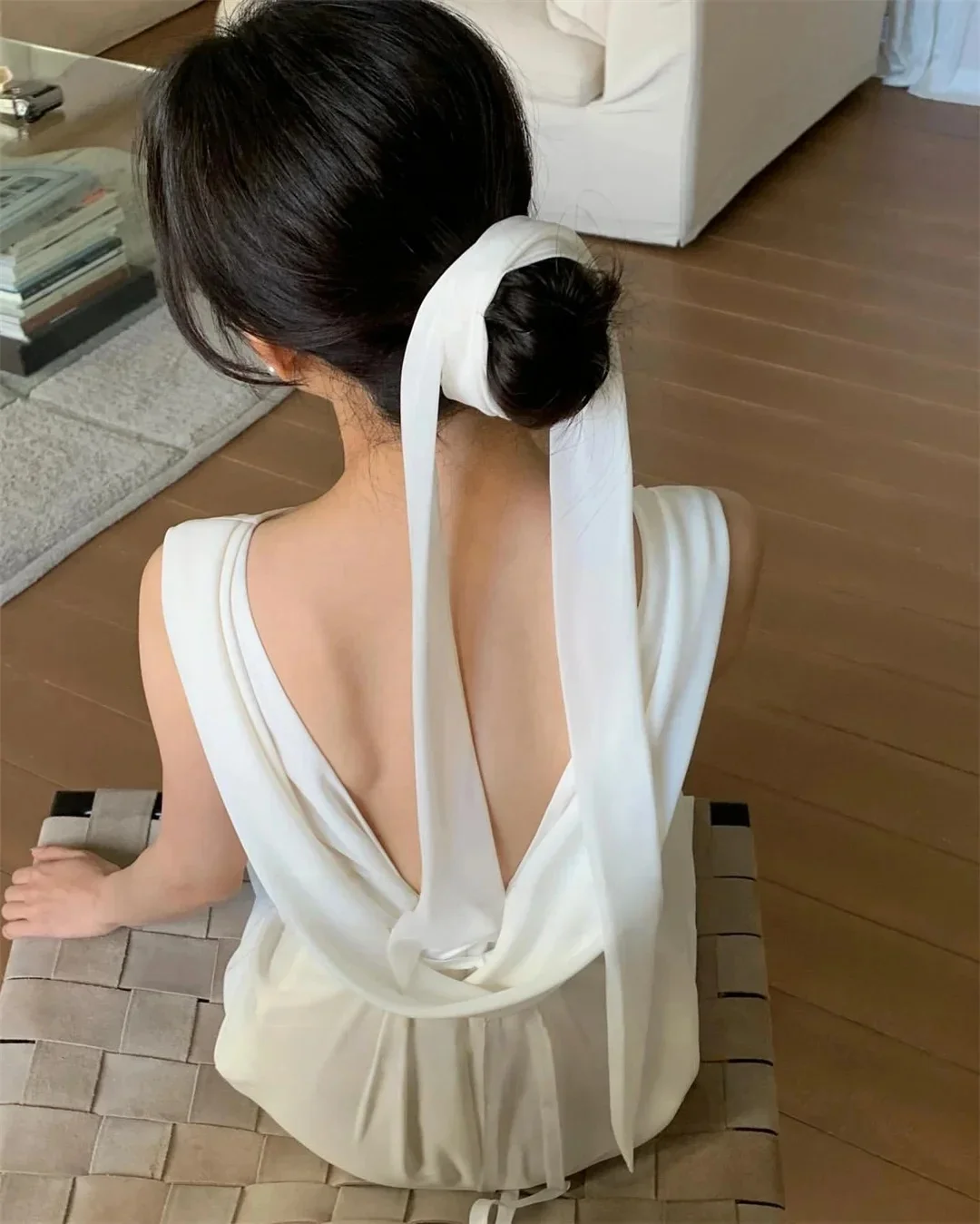 Sondr Backless Simple Korean Wedding Dresses Customized Elegant Bride Wedding Reception Dress Outdoor Wedding Snap Dresses