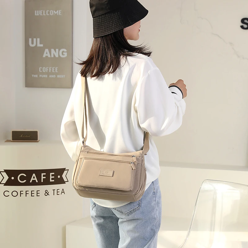 Nieuwe Vrouwen Schoudertas Hoge Kwaliteit Vrouwelijke Messenger Bag Dames Nylon Crossbody Tas Meisjes Casual Handtas Sac A Main