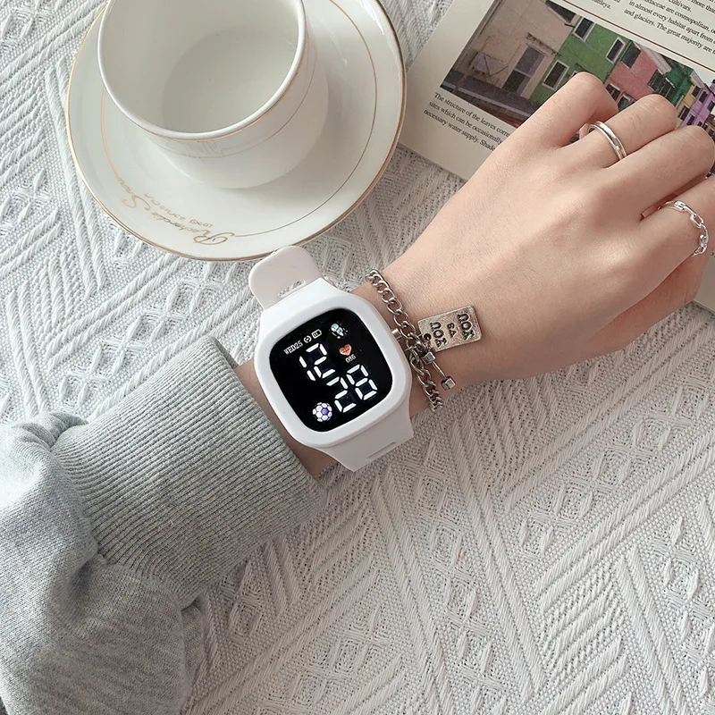 Модные спортивные часы для женщин и мужчин, электронные светодиодные цифровые часы, повседневные силиконовые женские часы с большим циферблатом, спортивные часы