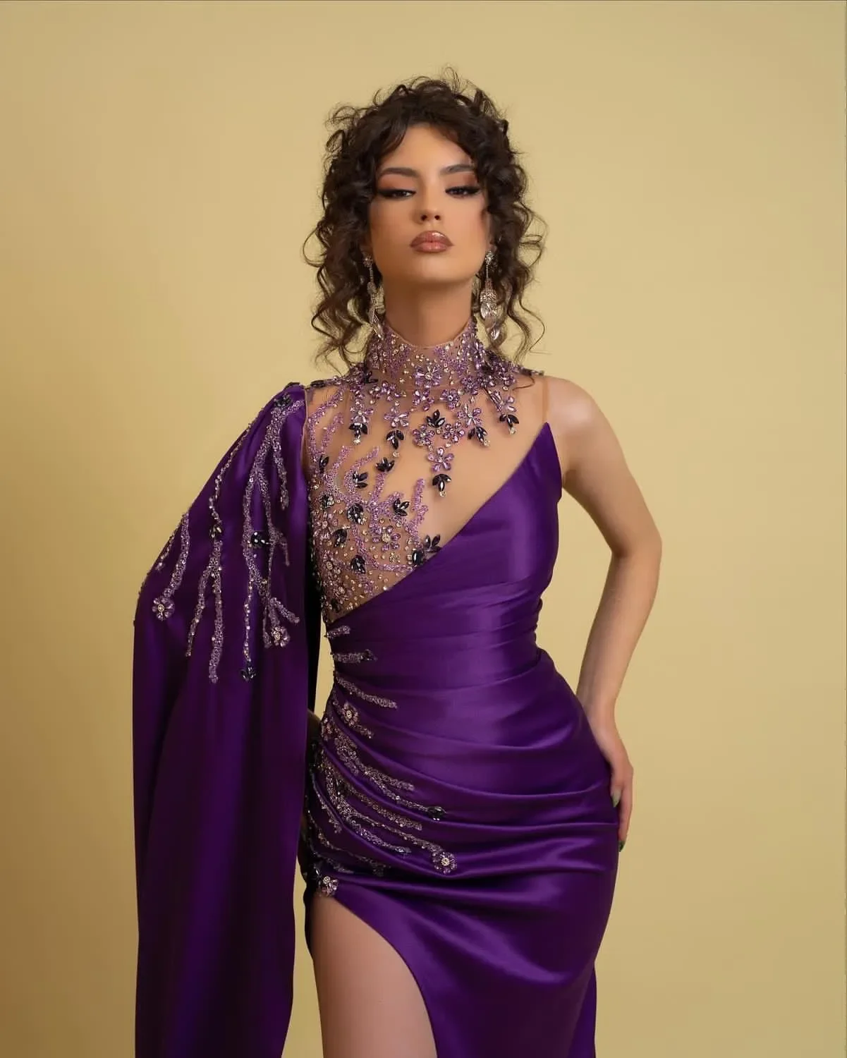 Vestido de baile de sirena con cuentas de cristal de lujo para dama de honor, vestido de Gala de satén, fiesta Formal, segunda recepción, cumpleaños, compromiso, nuevo