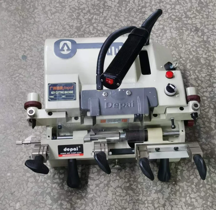 Hot Sale Original Key Cutting and Duplicating Machine Metal Locksmith Tools for Locksmith Supplies