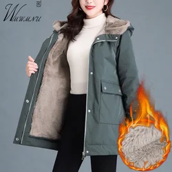 Jaqueta de inverno de veludo forrado com capuz feminino, casacos acolchoados quentes casuais, tamanho 3XL, neve, parka de pelúcia, comprimento médio, solto Abrigo, 2024