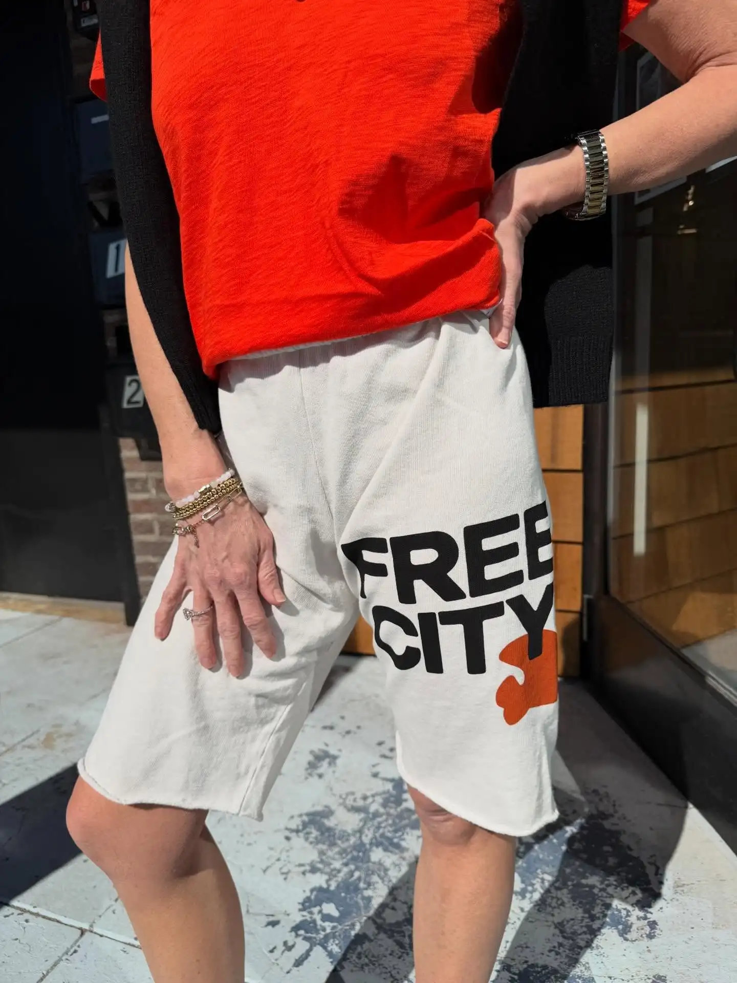 Women Loose Straight Leg Mid Waist Casual Sports Shorts Letter Printing Simple Five Quarter Shorts Basic Daily America Pants