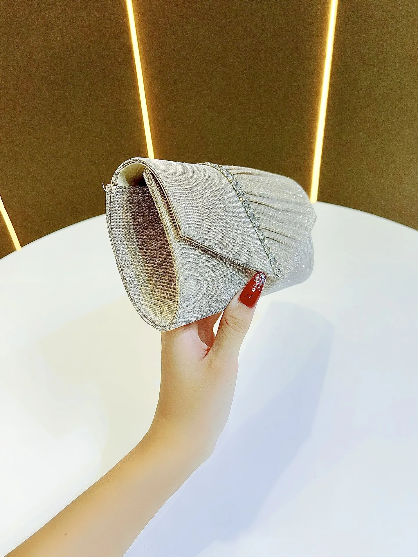 Bolso de mano plateado con purpurina para mujer, bolso de noche tipo sobre, bolso largo elegante a la moda, bolsos de hombro con cadena, bolso para fiesta de boda