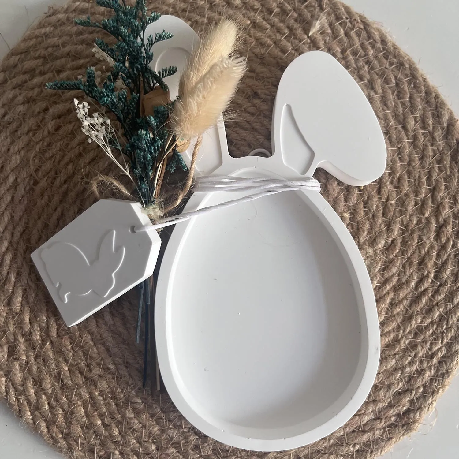 

Формы для подносов серии «Кролик»: Дизайн «Пасхальный кролик» с отвислыми ушками, совместимые с гипсом и эпоксидной смолой, для подносов, тарелок, хранения, декора для дома и сада