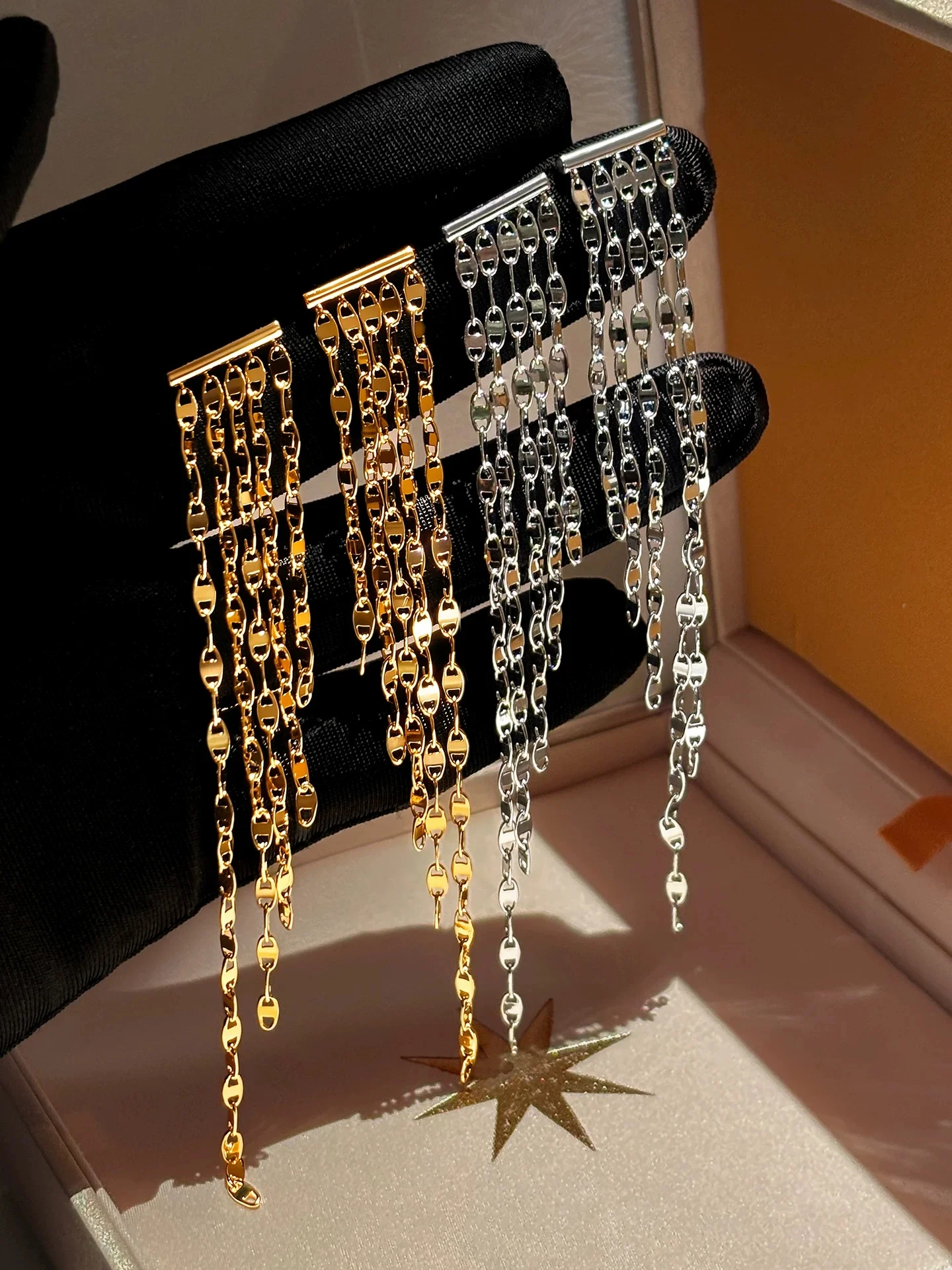 Vintage Exaggerated Long Tassel Sequin Dangle Earrings for Women Light Luxury High-end Delicate Drop Ear Jewelry Autumn Winter