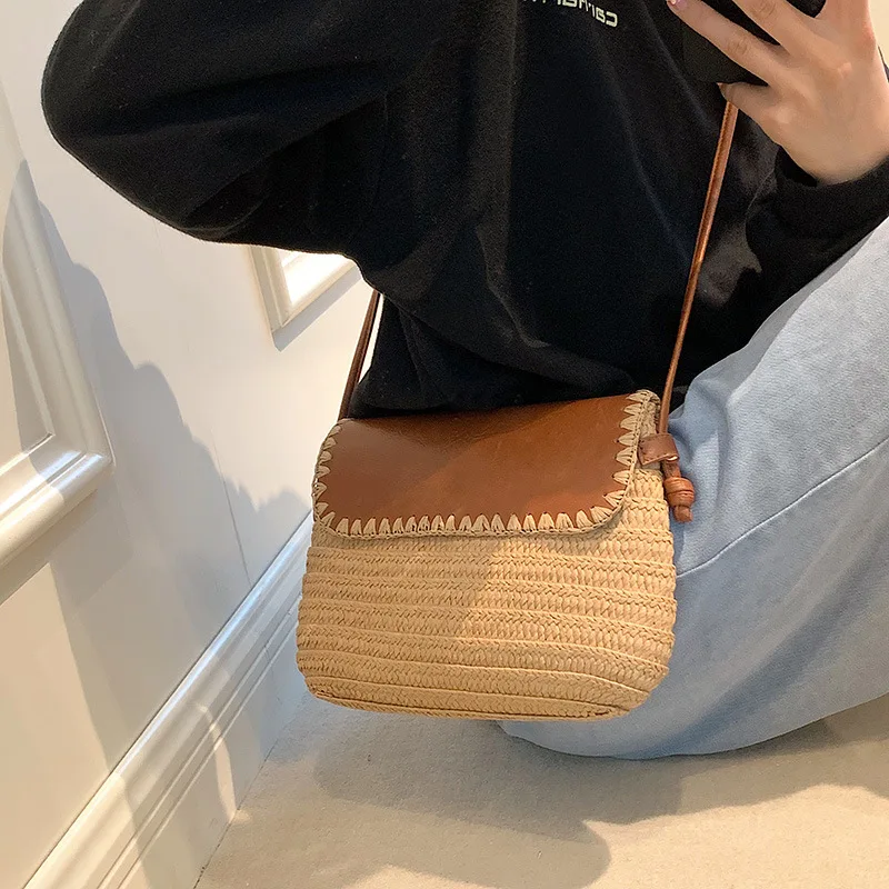 Casual Straw Saddle Crossbody Shoulder Bags Women Summer Messenger Bag Rattan Beach Bags Lady Travel Purses and Handbags Bolsa