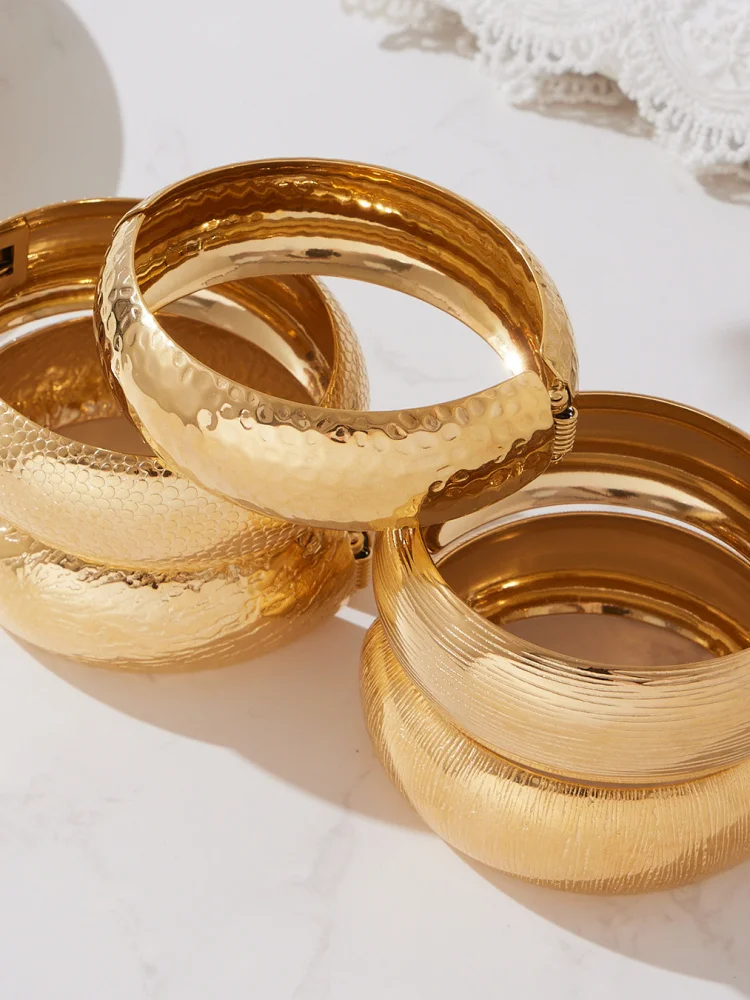 

Браслет-кольцо из титановой стали с эффектом текстуры, массивный, открытый, для женщин, модное ювелирное украшение, элитное украшение, круглое кольцо