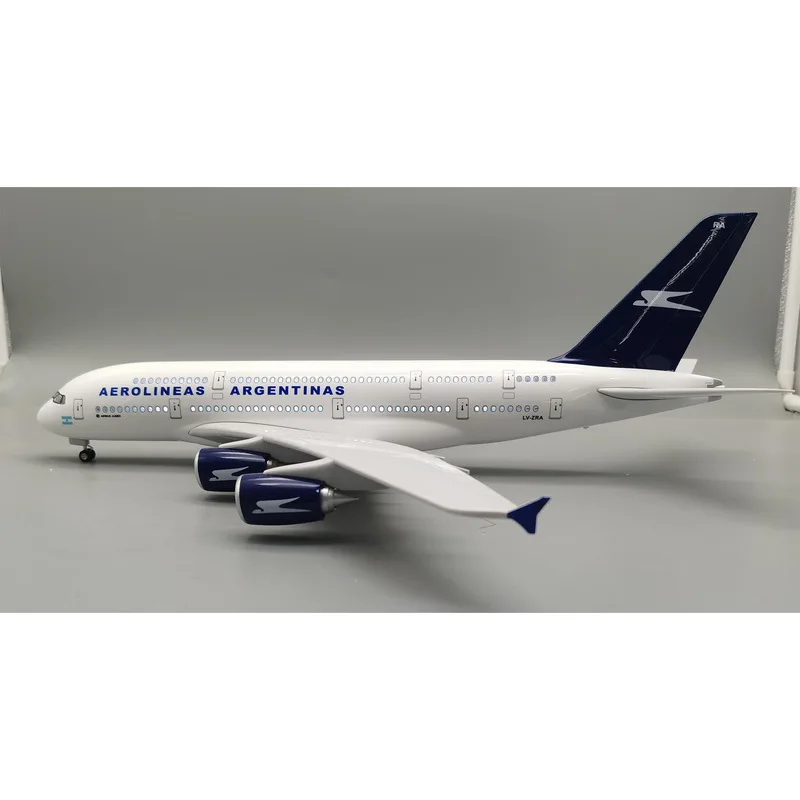 A380 Argentine Airlines Aircraft Model With Lights And Wheels Simulation Static Ornament For Collectors And Hobbyists