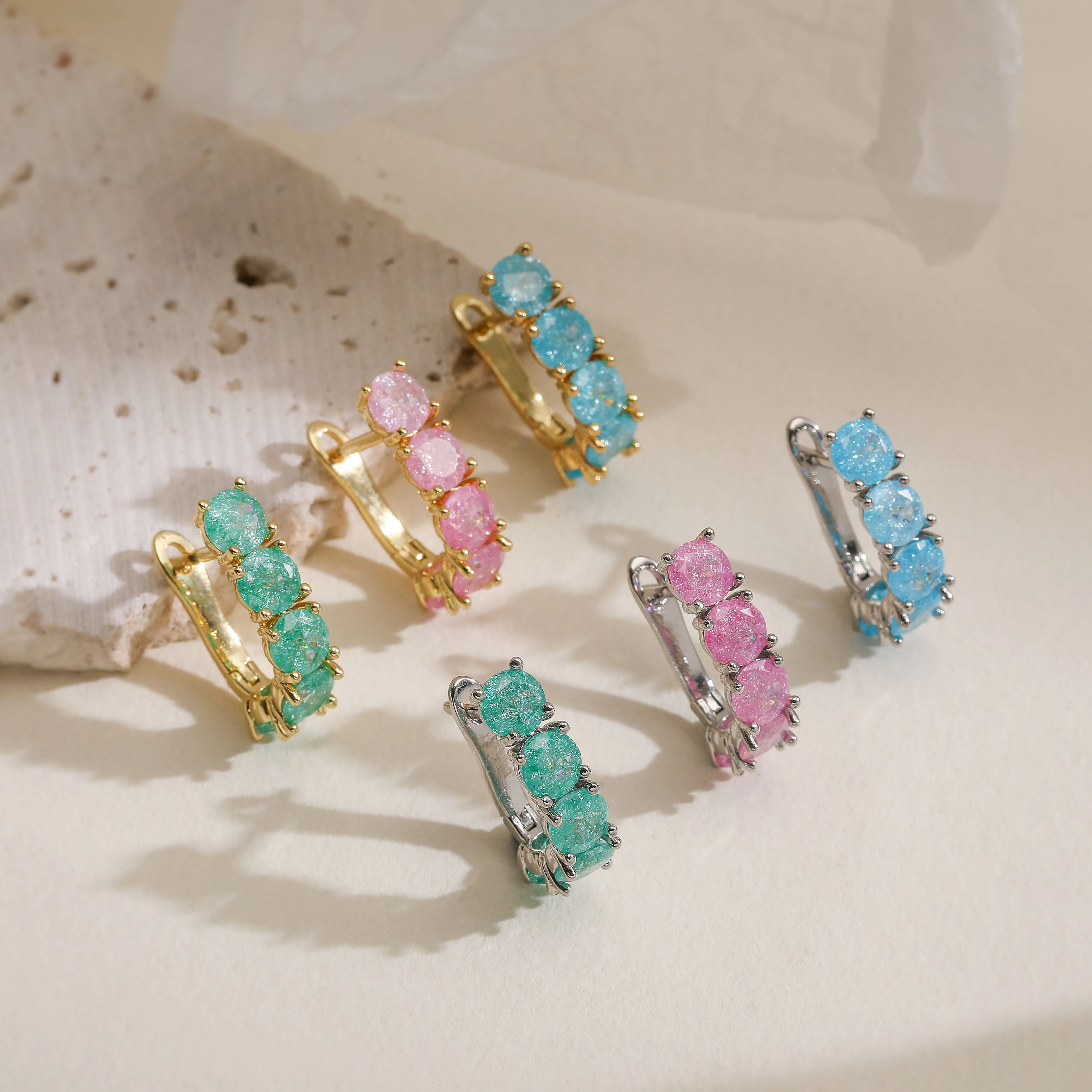 18K vergoldete Messing-Ohrringe mit ovalen, mehrfarbigen Steinen für Damen, goldfarben, mit Zirkonia-Besatz, luxuriöser Modeschmuck, Geschenke