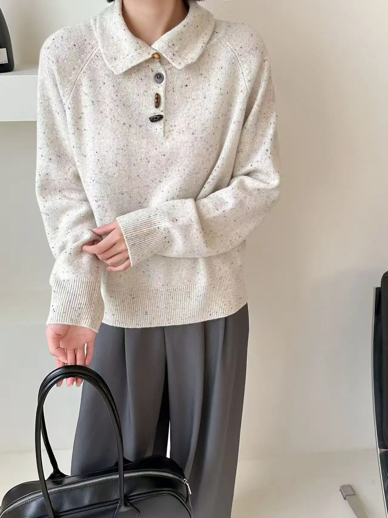 

Осенне-зимний женский свитер из чистой шерсти с пряжкой в горошек и пряжкой из коровьей рога, шерстяной вязаный свитер