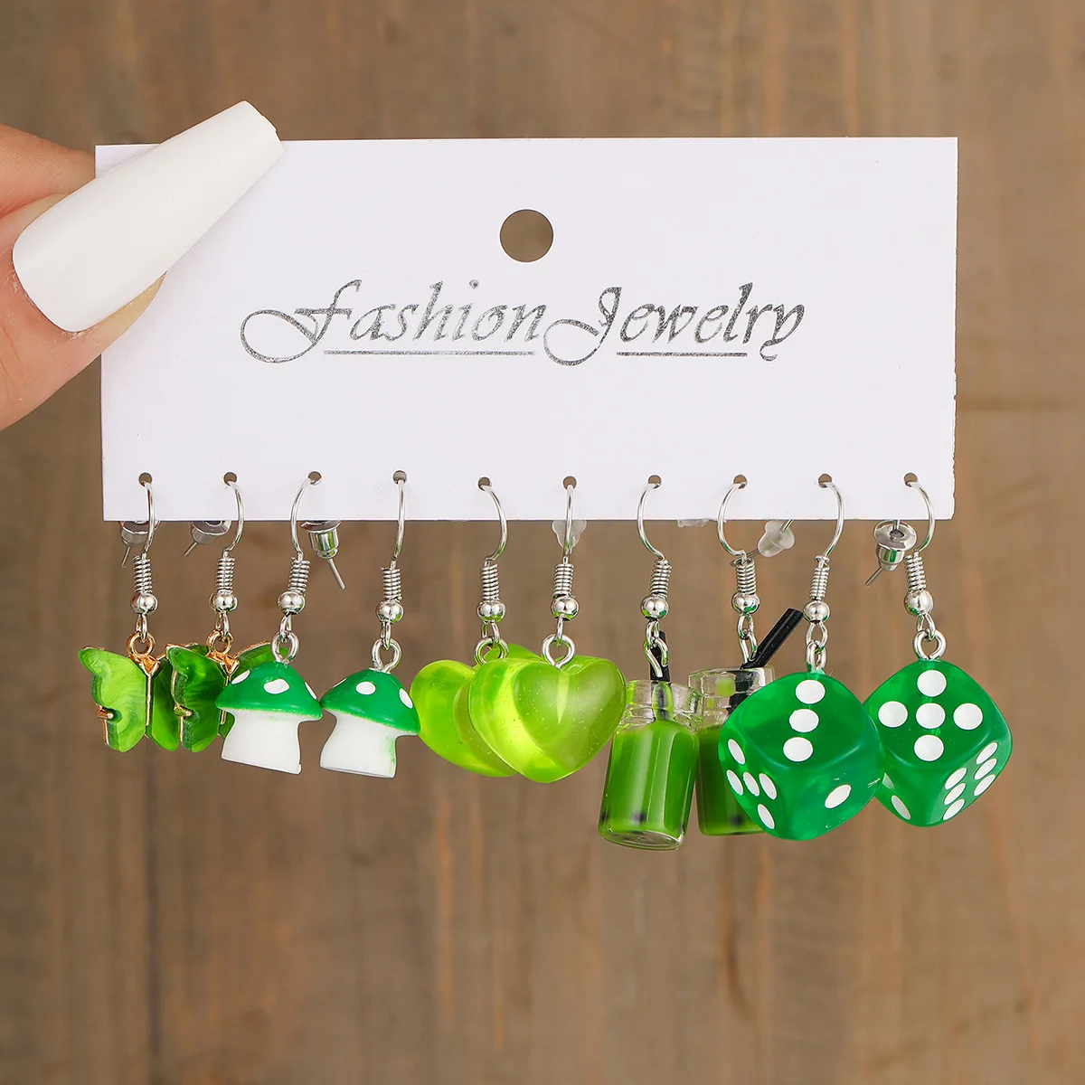 6-Piece Set of New Hot Selling Versatile Personality Niche Simple Luxury Green Dice Mushroom Earrings Pendant Earrings