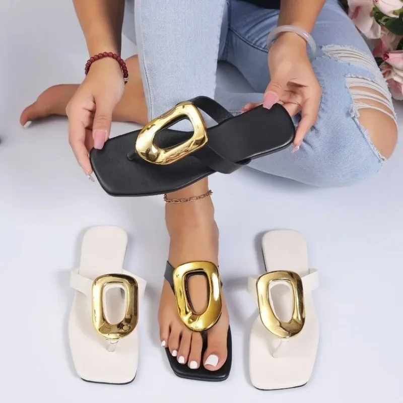 

2025 Women Slippers Luxury Flats Sandals Flip Flops New Summer Beach Slippers Fashion Metal Shoes Slides Women Zapatos De Mujer