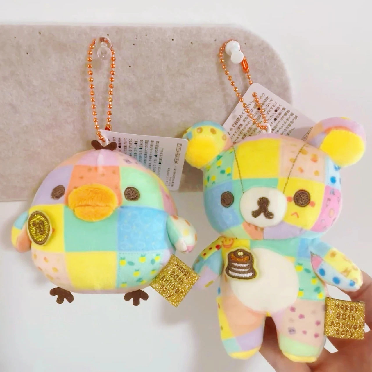かわいい 12 センチメートルリラックマ 20 周年記念カラフルなパッチワーク限定ぬいぐるみキーホルダー Kiiroitori バックパックチャームフェスティバルギフト
