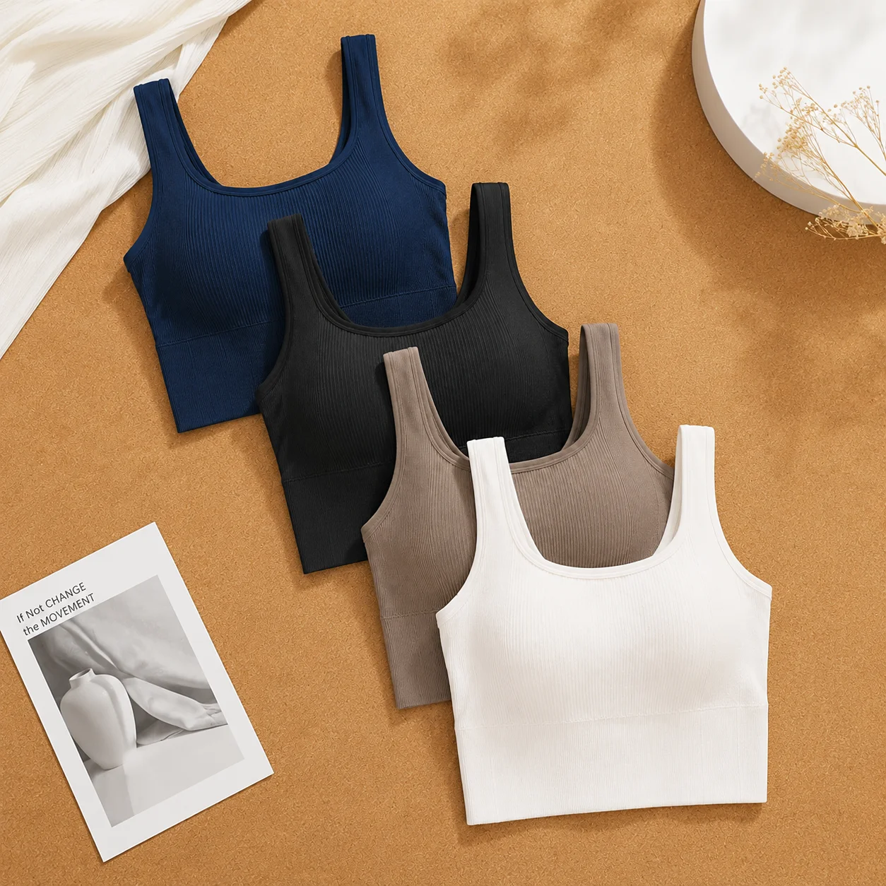 Women's Solid Color U Neck Wire Free Yoga Bra Wide Strap One Piece Tank Top Removable Pads Body Shaping Sports Bra