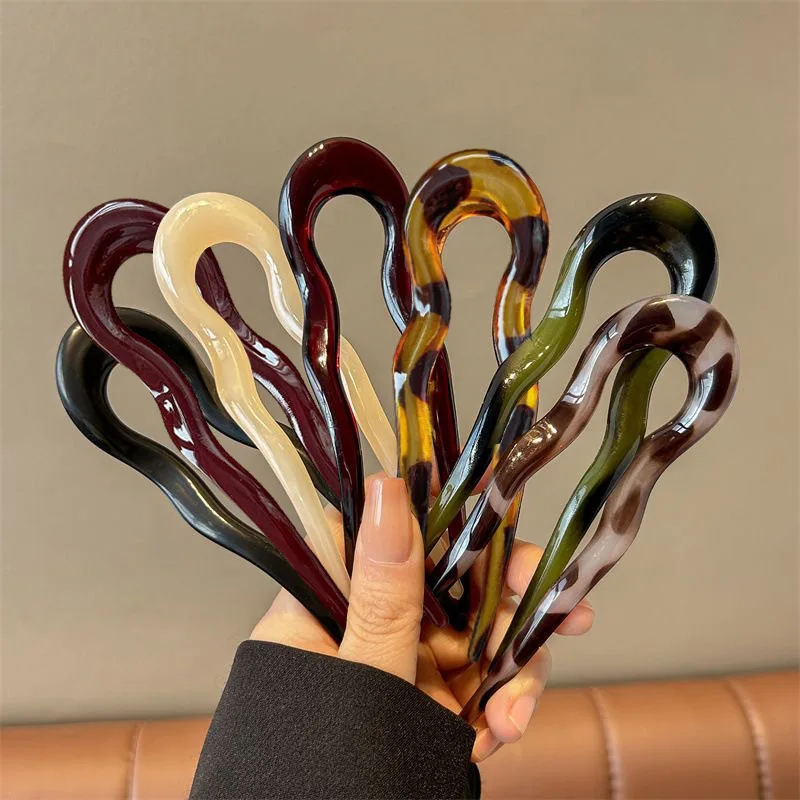 

Elegant Acrylic U-shaped Hairpin for Women, Hairpin for Back of Head, Simple and Modern Hair Accessories