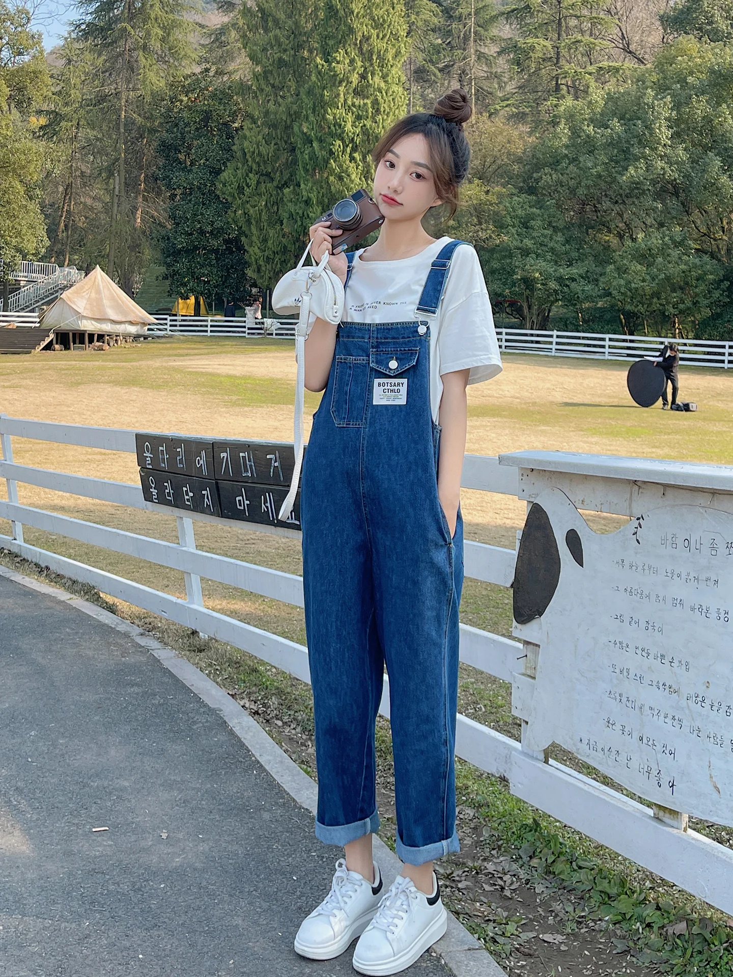 

Retro Korean Sle Denim Overalls Set Women's Spring Summer Loose Casual Two-Piece Suit High Waist Nine-Piece Pants round Ne