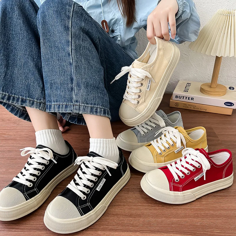 

Butterfly 2025 Spring and Summer Small Round Toe Niche Design White Shoes Retro Distressed Sports Canvas Shoes for Women