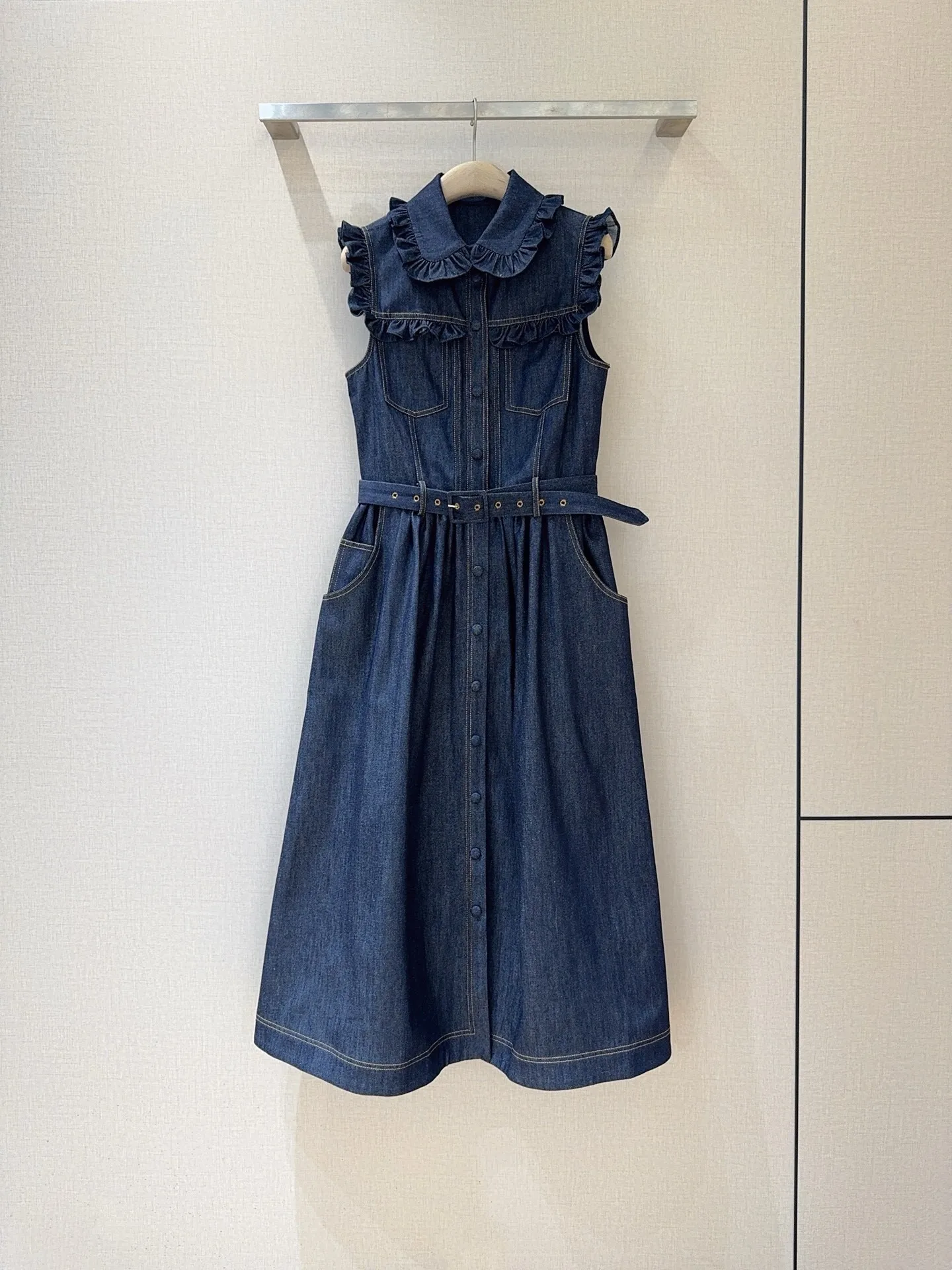 

Fashionable Loose High-Quality Sleeveless Blue Women's Belted One-Piece Dress