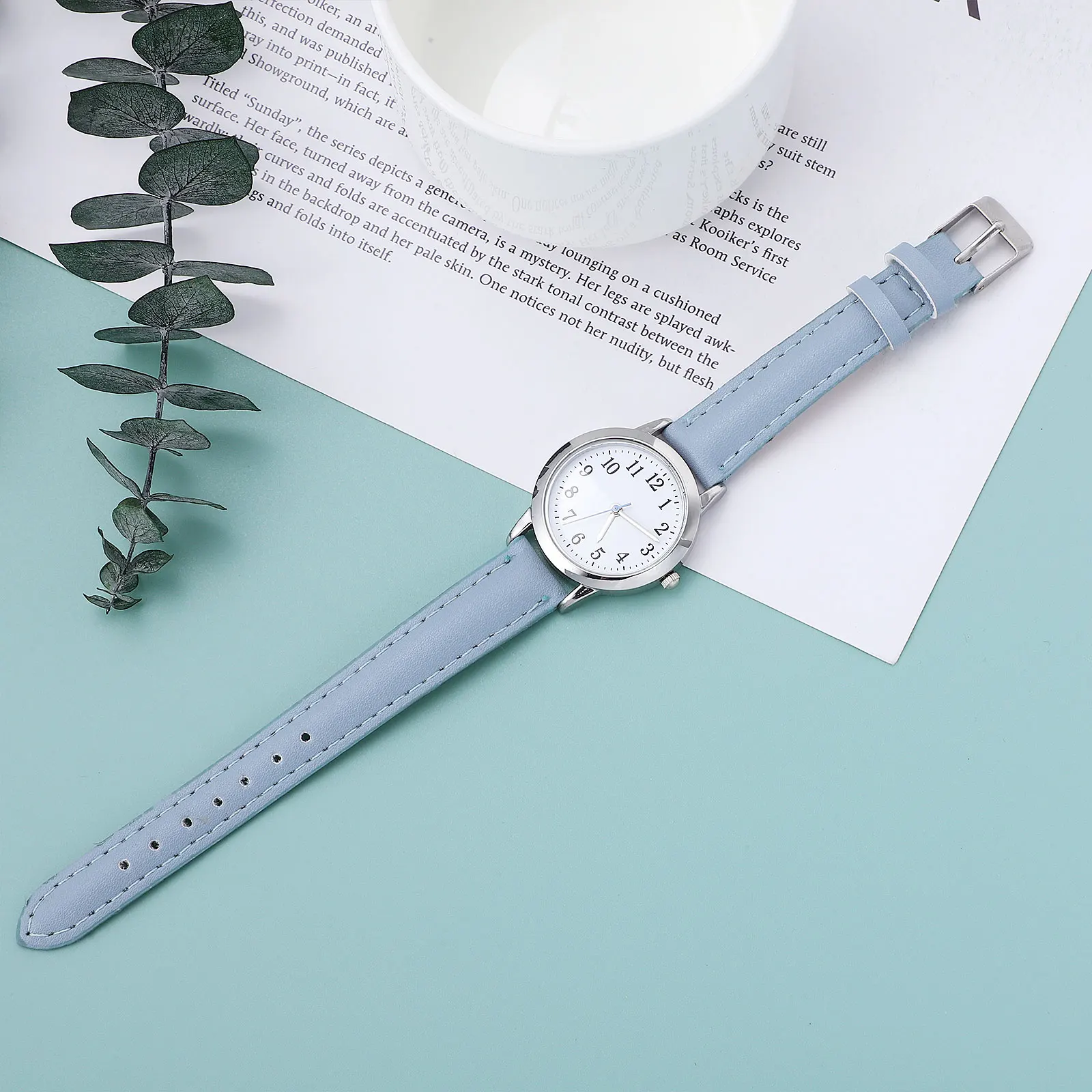 

Waterproof Women Fashion Quartz Strap Watch Adjustable Casual Comfortable Timepiece for Gifts Elegant Simple Design