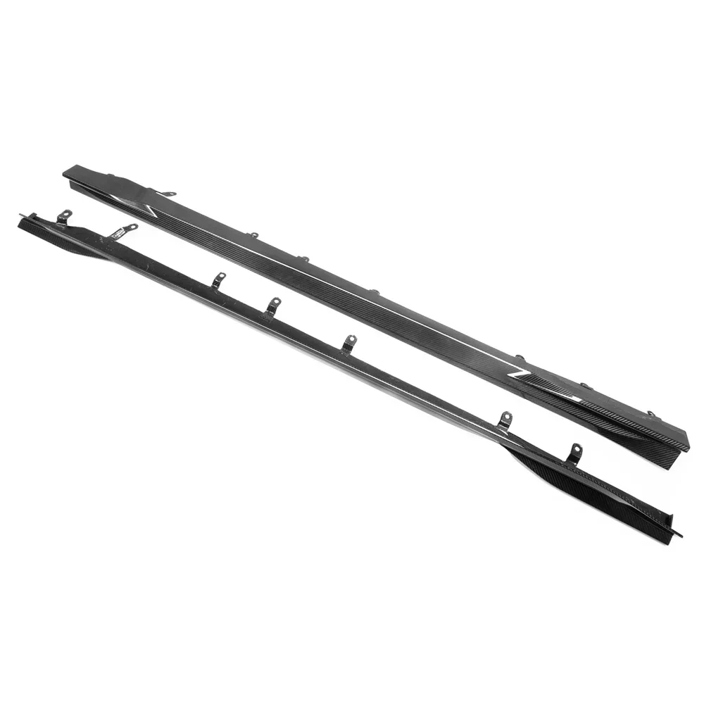 

For BMW G87 M2 Dry Carbon Fiber Side Skirts Splitter Lip Add-On for Car Styling Enhancements Suitable for 22-25 MP Models