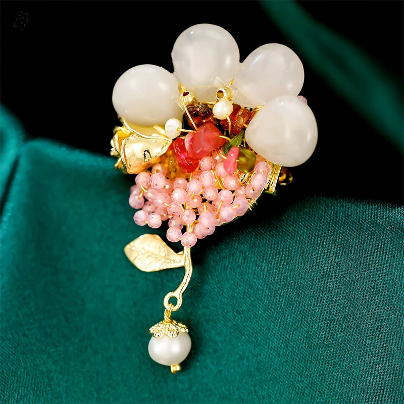 New Fashion High-grade Natural Pearl Jade Handmade Brooch Temperament Sweet Pink Flower Corsage Women's Accessories