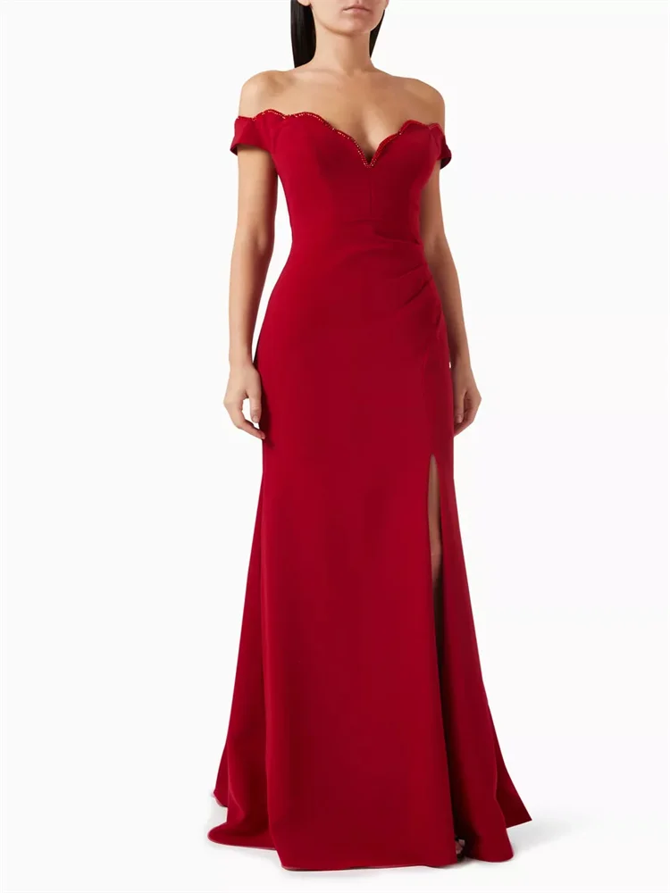 Customized Chic Red Heart-shaped Off-shoulder Evening Dress, Sleeveless Irregular Heart-shaped V-neck Waist Pleated Slim Dress