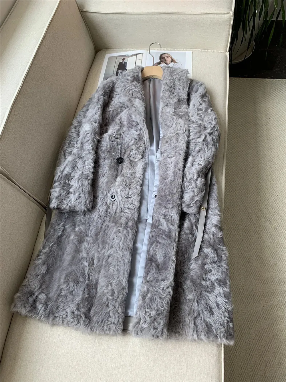 Women\'S Coat Imported Fetal Wool Fur One-Piece Long Sheepskin Coat 2024 Winter New  ( High-value customized products do not supp