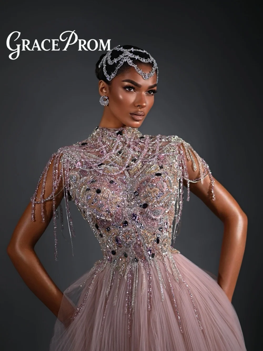

GraceProm Luxurious Beaded Evening Dress 2026 Exquisite Crystal High Gown Fashion Tulle Floor-Length Party Gown robes de soirée