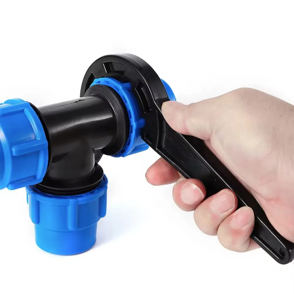 5Pcs PE 파이프 빠른 연결 피팅 C 형 렌치 20/25/32/40/50mm PVC 튜브 밸브 잠금 너트 렌치 관개 튜브 수리 도구