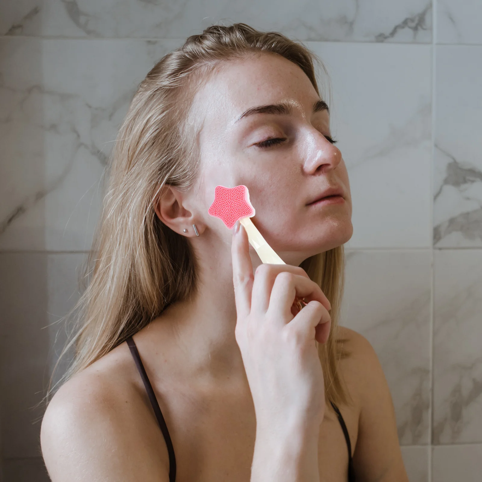 Escova de limpeza facial de silicone portátil ferramenta de cuidados com a pele macio durável alça ergonômica design para uso em viagens em casa branco